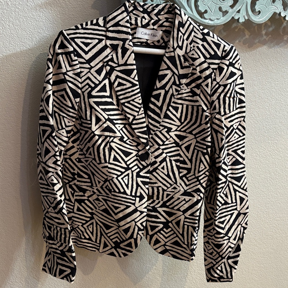 Calvin Klein Black and White Patterned Blazer